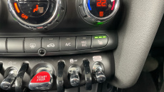 MINI Hatchback 1.5 Cooper Classic Premium 3dr Auto Petrol Hatchback